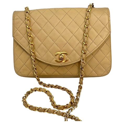 tweedehands chanel tas|Chanel Labellov Buy and Sell Authentic Luxury.